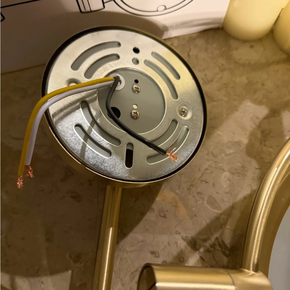 Jerdon Brush Gold Halo Light Wall Mount Mirror - Gold